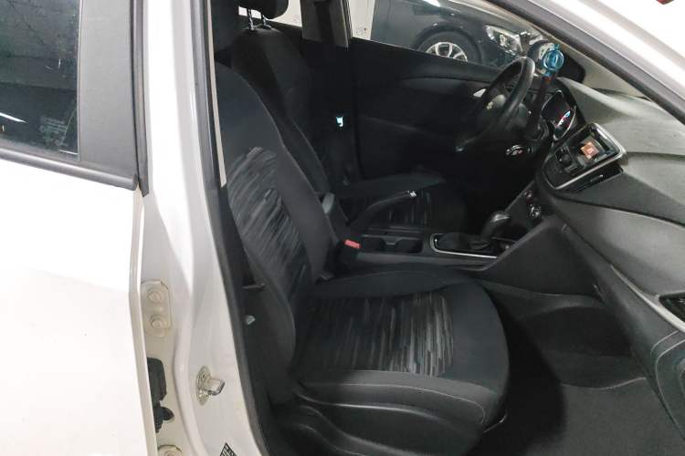 Used Chevrolet Cavalier 2019 320 Automatic Enjoyment with Sunroof
