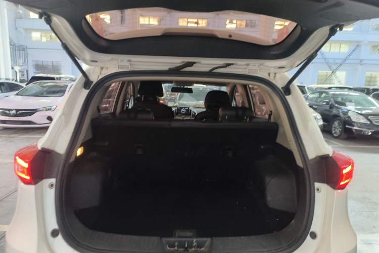 Used Dongfeng Aeolus AX5 2017 1.4T Manual Qushang Model
