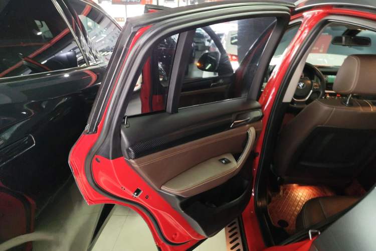 Used BMW X4 2014 xDrive20i X Design Package
