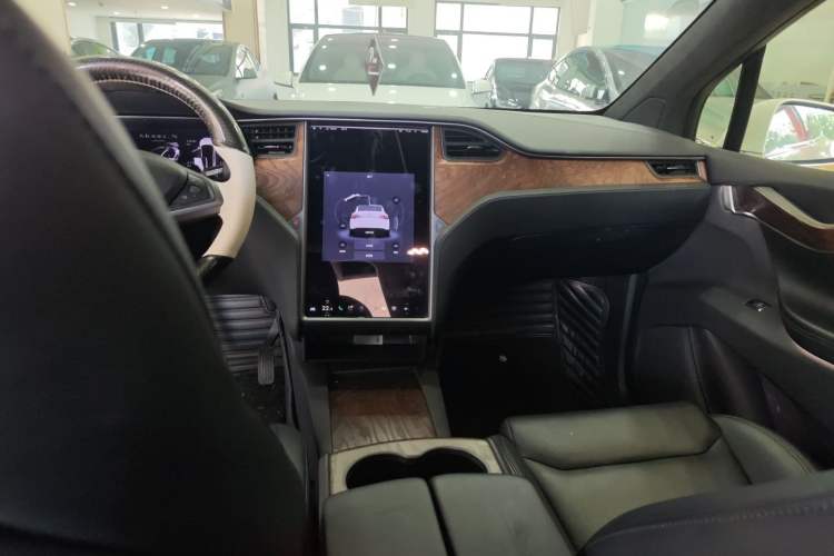 Used Tesla Model X 2019 Long-Range Version