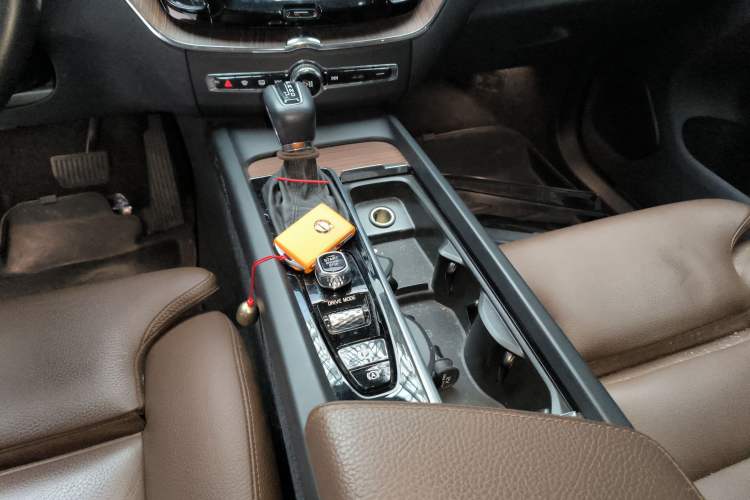 Used Volvo XC60 2021 T5 4x4 Smart Luxury Edition