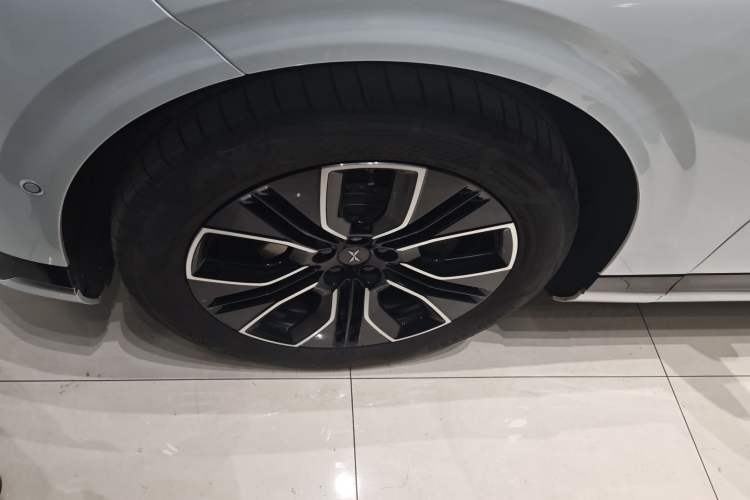 Used XPeng G9 2025 625 Long-Range Max
