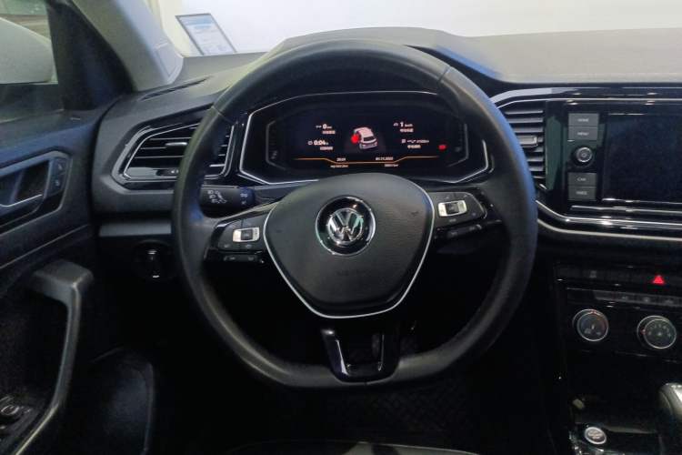 Used Volkswagen T-ROC 2020 280TSI DSG Two-Wheel Drive Comfort Version