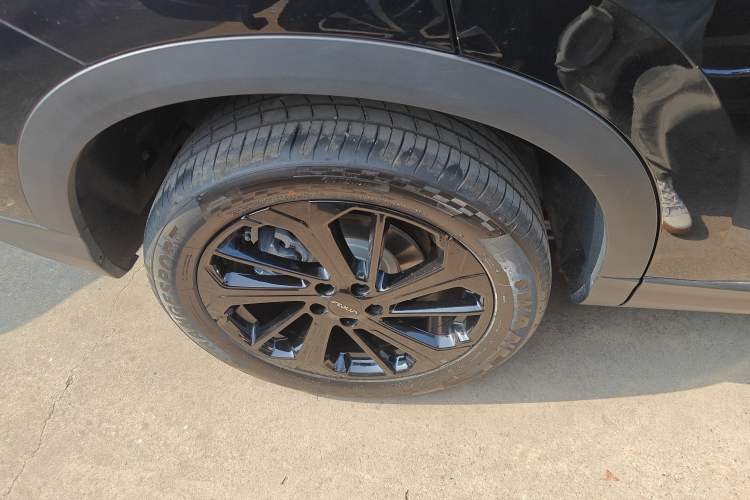 Used Dongfeng Aeolus Huge 2025 Mach Power 1.5T Luxury Version
