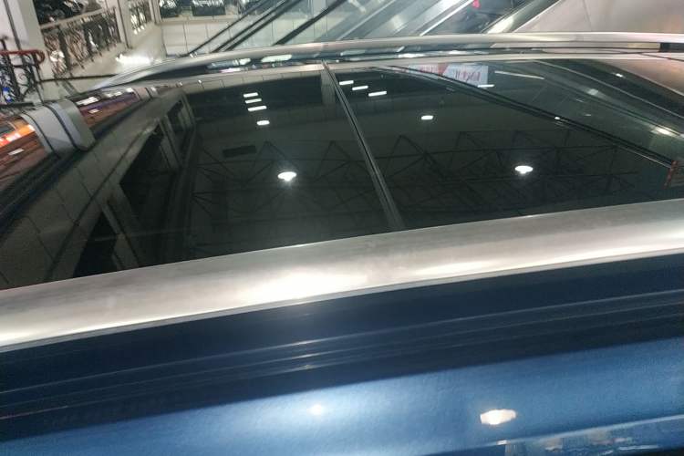 Used Volkswagen Touran 2016 Volkswagen Touran L 280TSI DSG Comfort Edition
