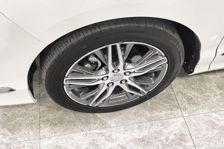 Used Honda Elysion 2019 2.0L Hybrid Luxury Edition
