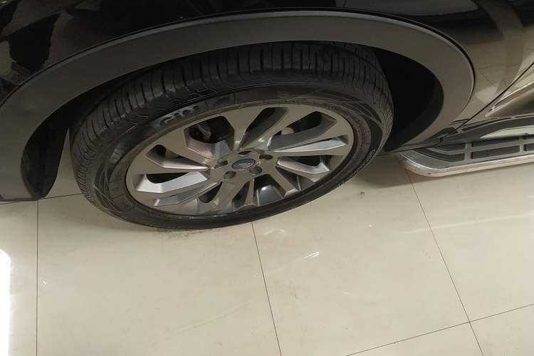 Used Ford Equator 2021 EcoBoost 225 Premier 7-Seater (2/2/3)