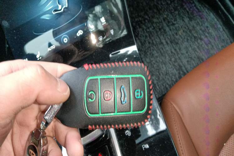 Used Chery Tiggo 8 PLUS 2021 290TGDI DCT Luxury Edition 6 Seats