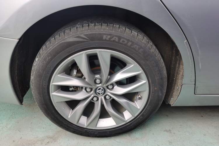 Used Toyota Avalon 2019 2.0L Ambition Edition China VI