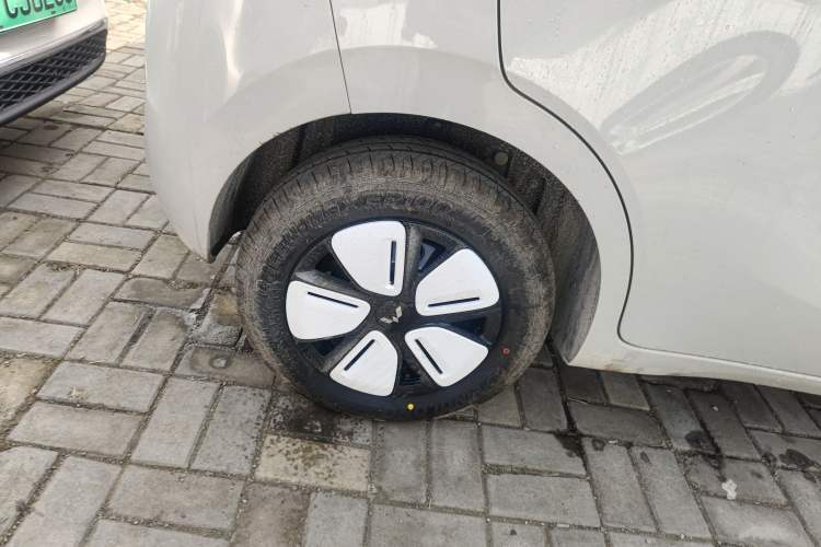 Used Wuling Hongguang MINIEV 2025 Four-Door Version Premium Edition