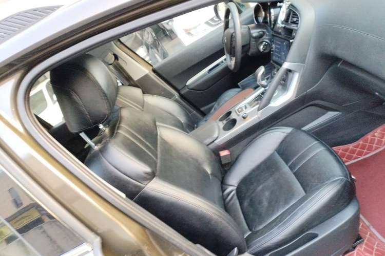 Used Peugeot 3008 2018 2.0L Automatic Classic Edition