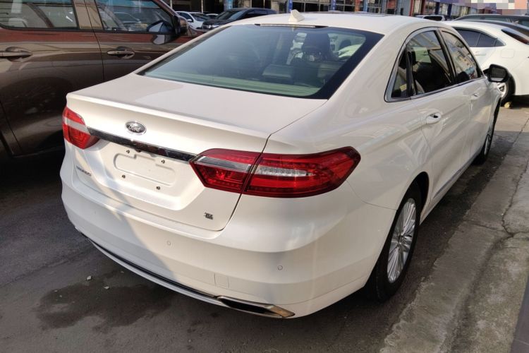 Used Ford Taurus 2018 EcoBoost 245 Fashion Edition China V Standard
