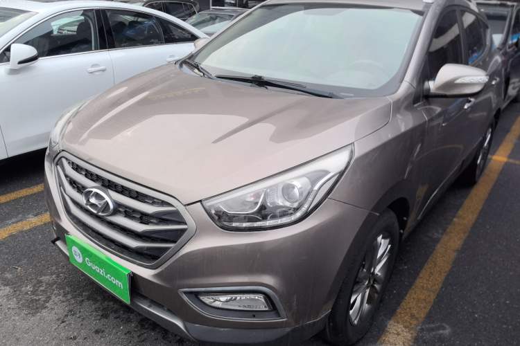Used Hyundai ix35 2013 2.0L Automatic Two-Wheel Drive Smart GLS China IV Standard