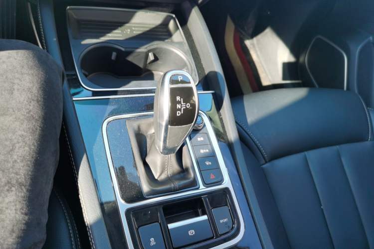 Used BYD Song MAX 2019 1.5T Automatic Smart Connect ZhiLian RuiDong 6-Seater China V Standard