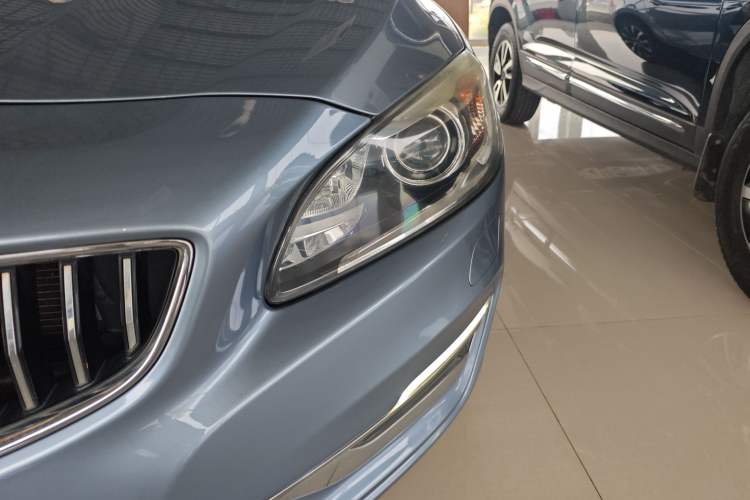 Used Volvo S60 2018 S60L T3 Smart Progress Edition