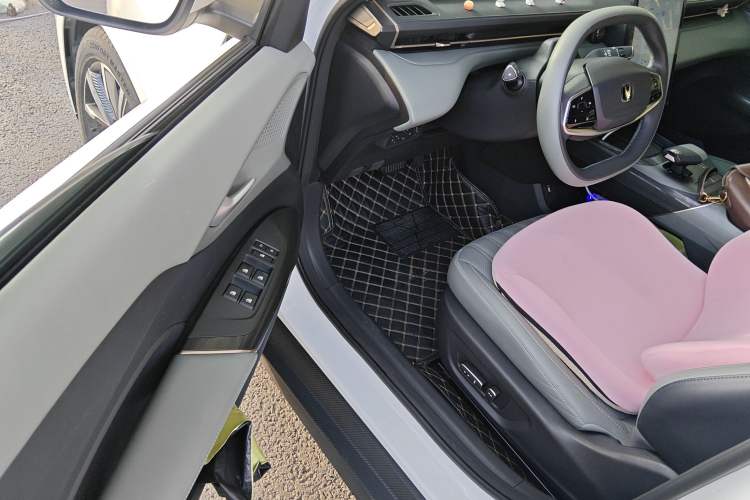 Used Changan Eado DD 2023 Blue Whale NE 1.5T GDI DCT Navigation Model
