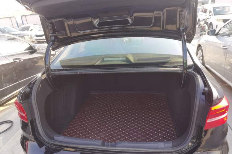 Used Volkswagen Lavida 2019 1.5L Automatic Vision Edition China VI Standard