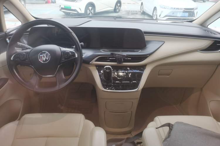 Used Buick GL8 2023 ES Lu Zun Deluxe Model
