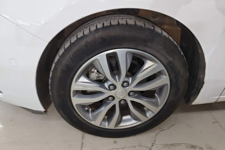 Used Buick GT 2019 18T Automatic Connected Flagship Version China V Standard
