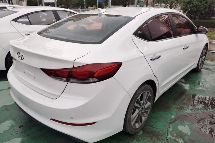 Used Hyundai Elantra 2016 1.6L Automatic ZhiXuan – Elite Version