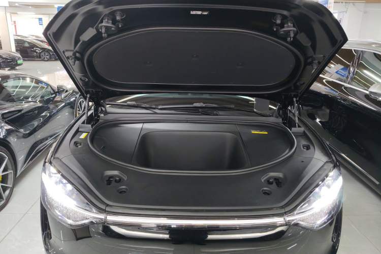 Used Hima AITO M9 2025 All-Electric Ultra Version 100 kWh 5-Seater Model
