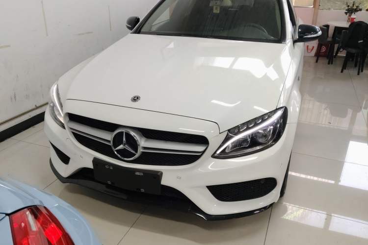 Used Mercedes-Benz C-Class 2015 C 200 station wagon
