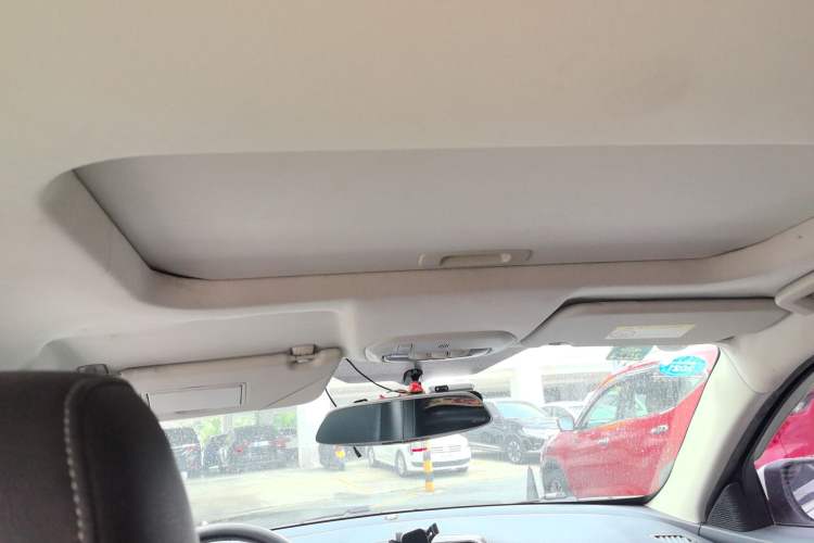 Used Ford Escort 2015 1.5L Automatic Fashion Model
