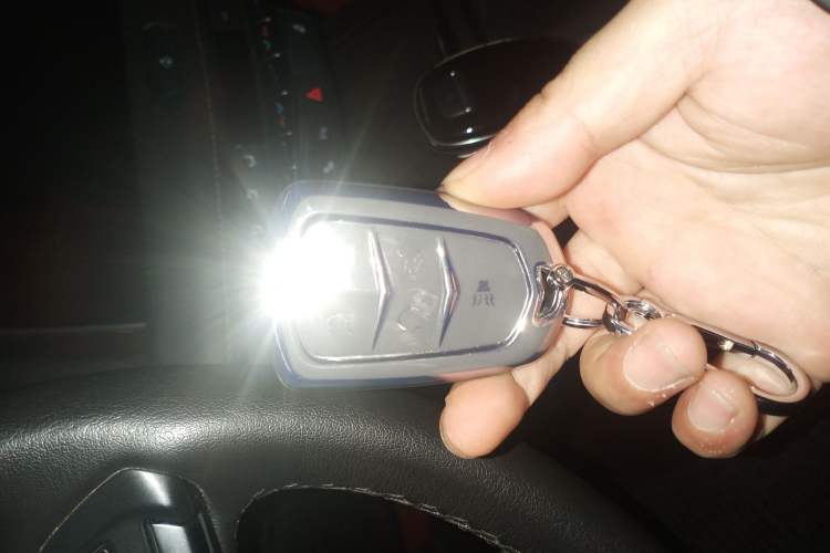 Used Cadillac XT4 2021 28T Two-Wheel Drive Luxury Version
