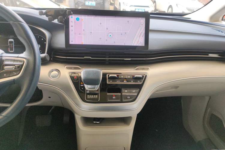 Used Roewe iMAX8 2021 400TGI Supreme Series Prestige Edition
