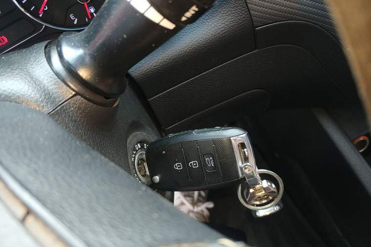 Used Kia K3 2016 1.6L Manual GLS