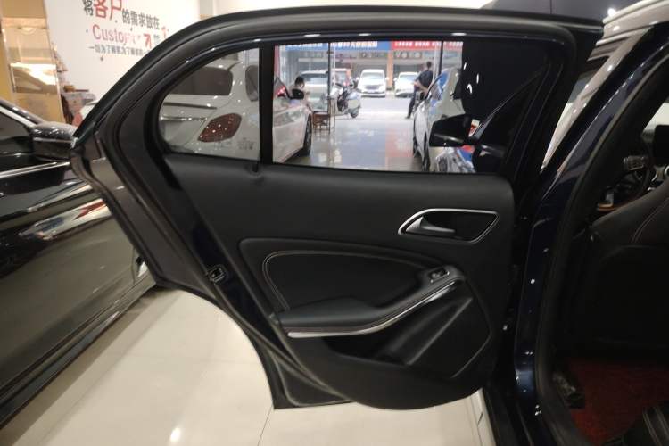 Used Mercedes-Benz GLA 2016 GLA 200 Fashion Model
