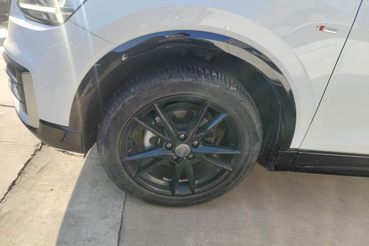 Used Audi Q2L 2021 35 TFSI Progressive Dynamic Edition