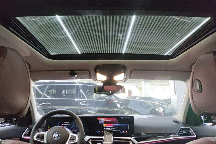 Used BMW i3 2023 eDrive 40 L Midnight Edition