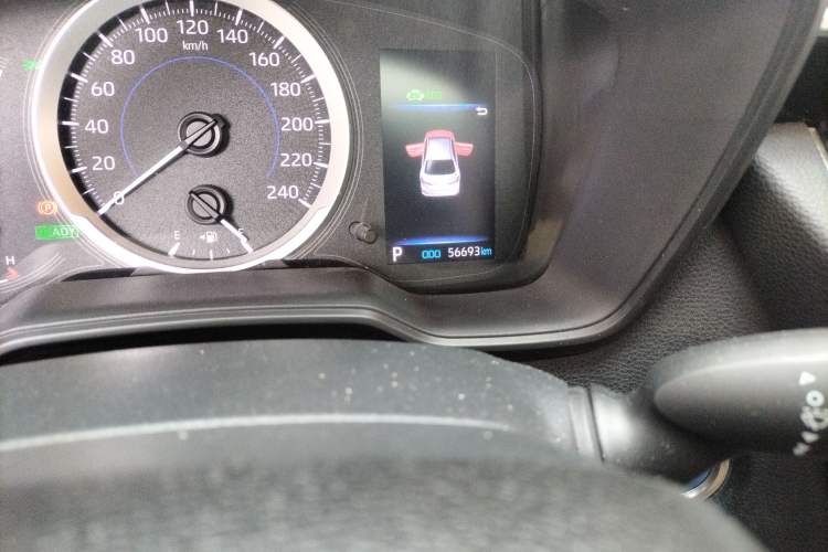 Used Toyota Corolla 2021 Dual-Motor 1.8L E-CVT Elite Edition
