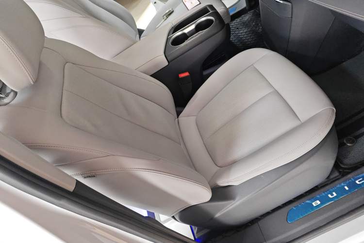 Used Buick GL8 2025 Lu Zun Deluxe Edition
