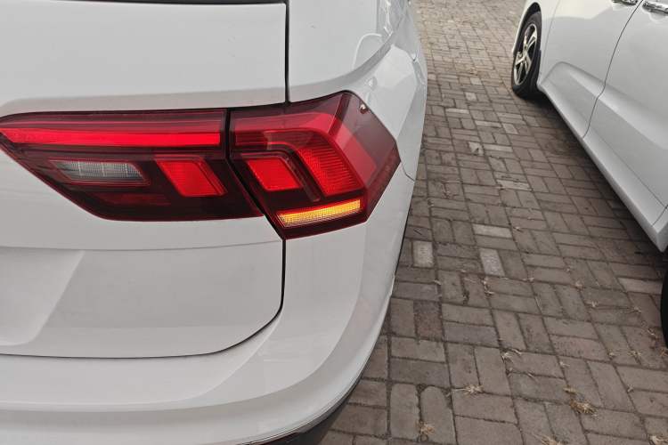 Used Volkswagen Tiguan L 2019 330TSI Automatic Two-Wheel Drive Smart Luxury Version China V Emission Standard