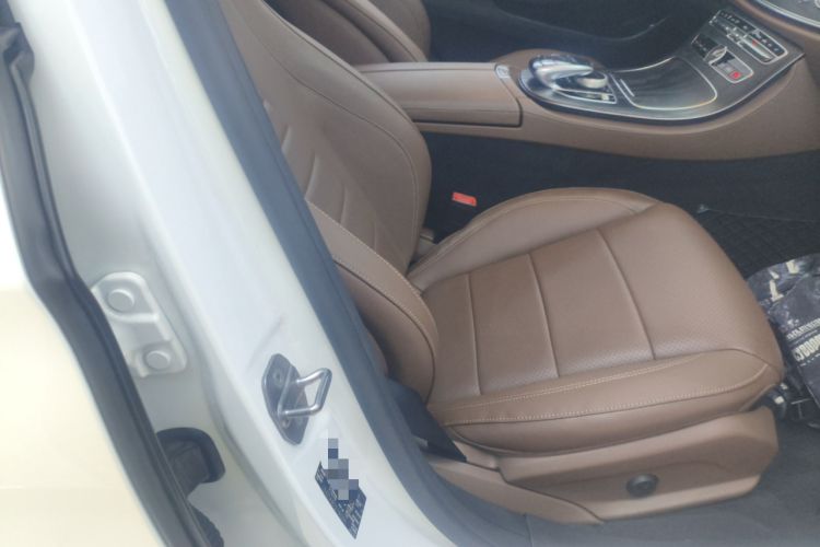 Used Mercedes-Benz E-Class 2018 E 300 L Sporty and Stylish Model
