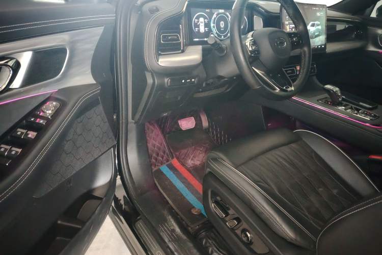 Used GAC Trumpchi GS8 2022 Double-Energy Series 2.0TM Four-Wheel Drive Premium Edition (7 Seats)