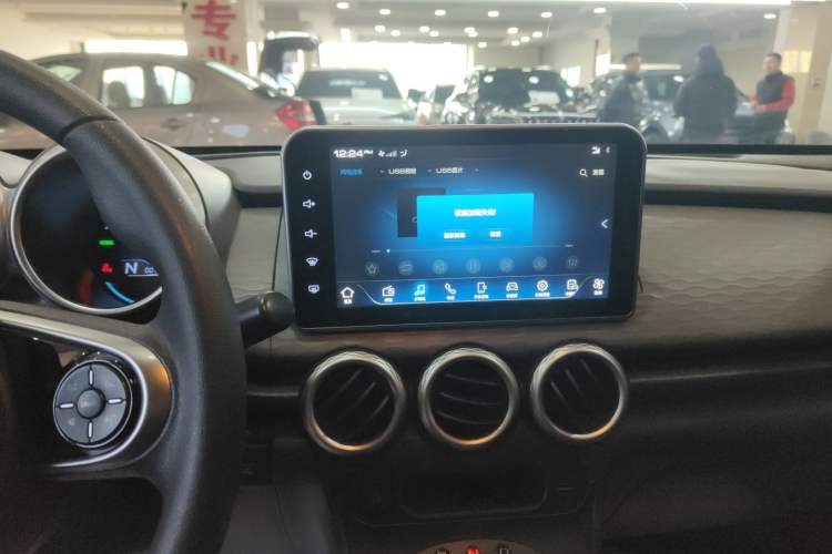 Used ORA Black Cat 2021 301 km Basic Version
