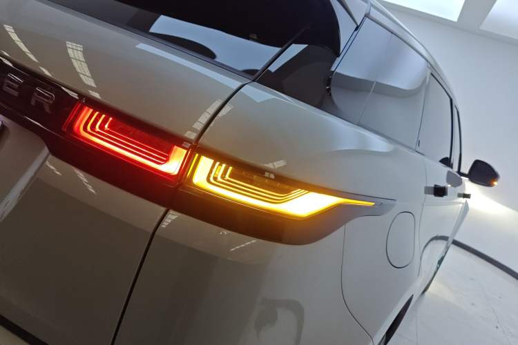 Used Land Rover Range Rover Evoque 2022 Facelifted Aurora L 249 PS R-Dynamic Luxury Edition
