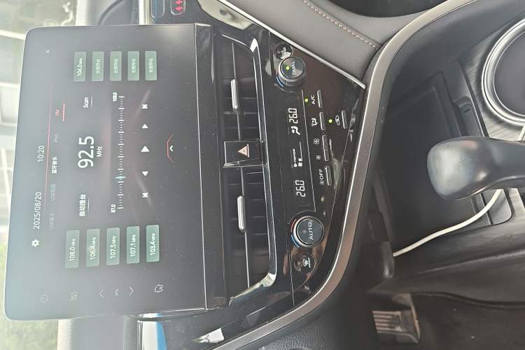 Used Toyota Camry 2021 2.5G Luxury Edition
