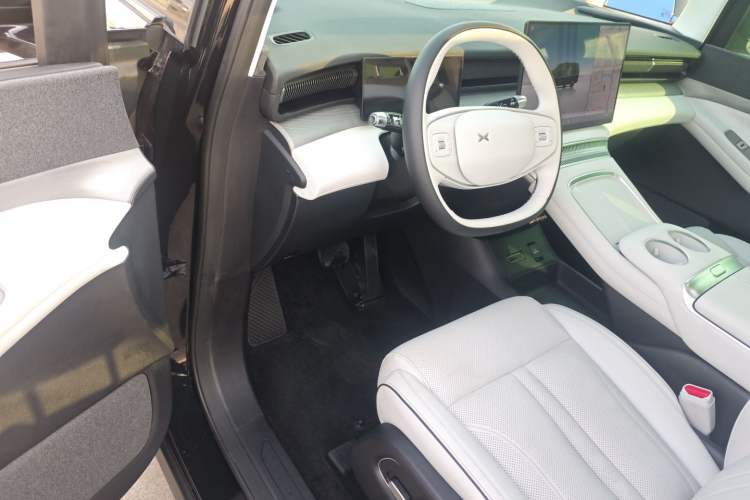 Used XPeng X9 2024 702 Ultra-Long Range Max