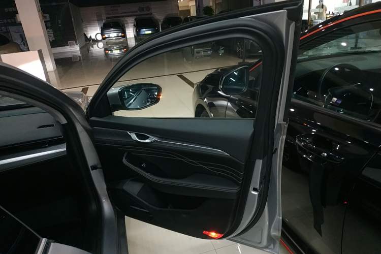 Used Geely Auto Preface 2023 2.0TD Luxury Version
