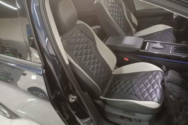 Used Volkswagen ID.6 CROZZ 2022 Long-Range PRO Edition