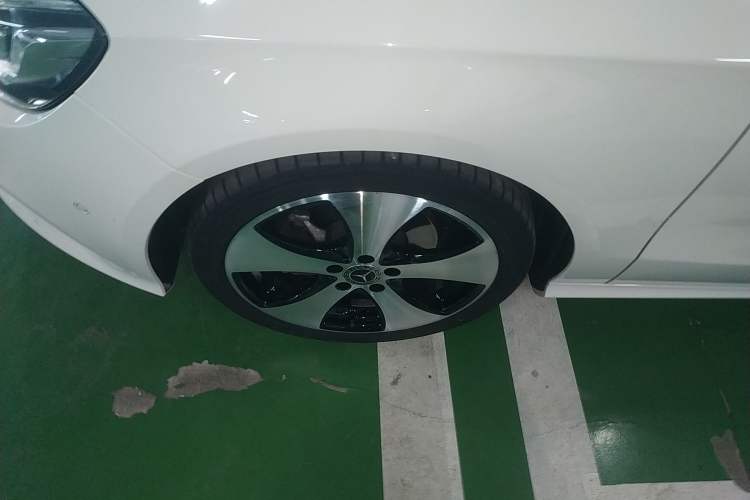 Used Mercedes-Benz A-Class (Import) 2018 A 200 Fashion Model
