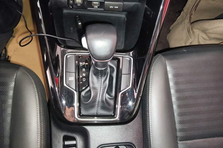 Used Kia Sportage R 2018 2.0L Automatic Smart Luxury Version China V Standard