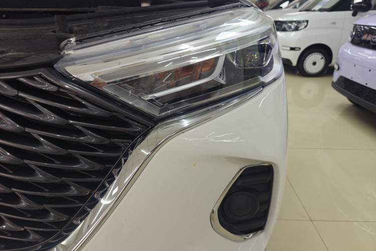 Used Haval M6 2021 PLUS 1.5T DCT Elite Smart Connectivity Model
