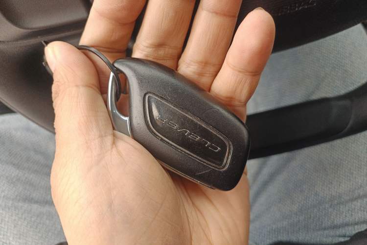 Used Roewe Clever 2021 302 km New Four-Seater Super-Efficient Version