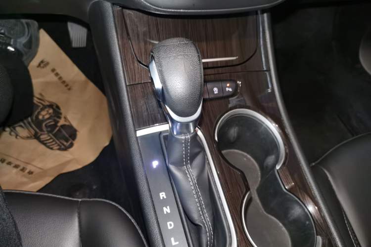 Used Buick Verano 2018 Sedan 20T Dual-Clutch Leading Model
