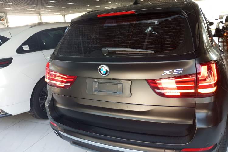 Used BMW X5 2017 xDrive28i
